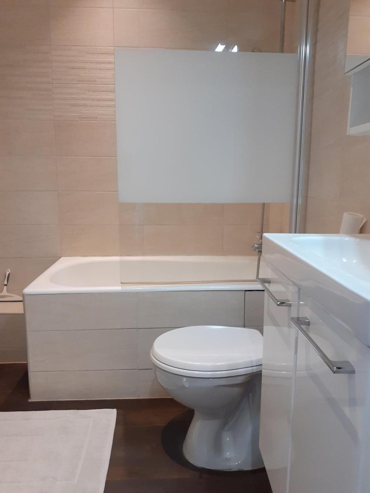 Le Douze Villa Ош Екстериор снимка