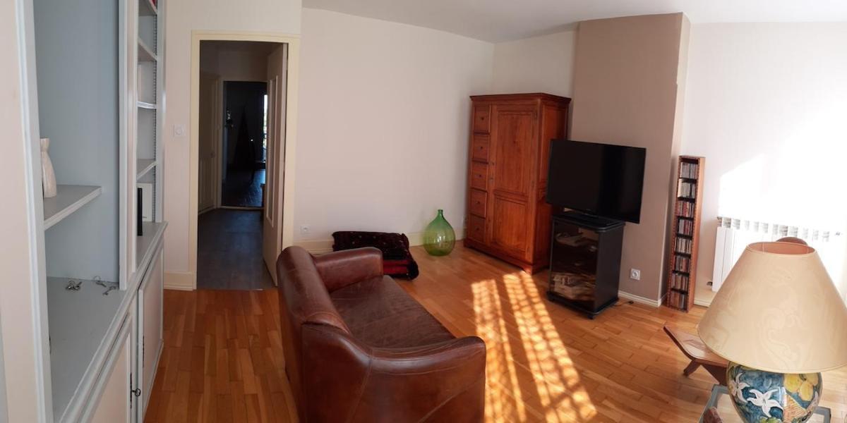 Le Douze Villa Ош Екстериор снимка